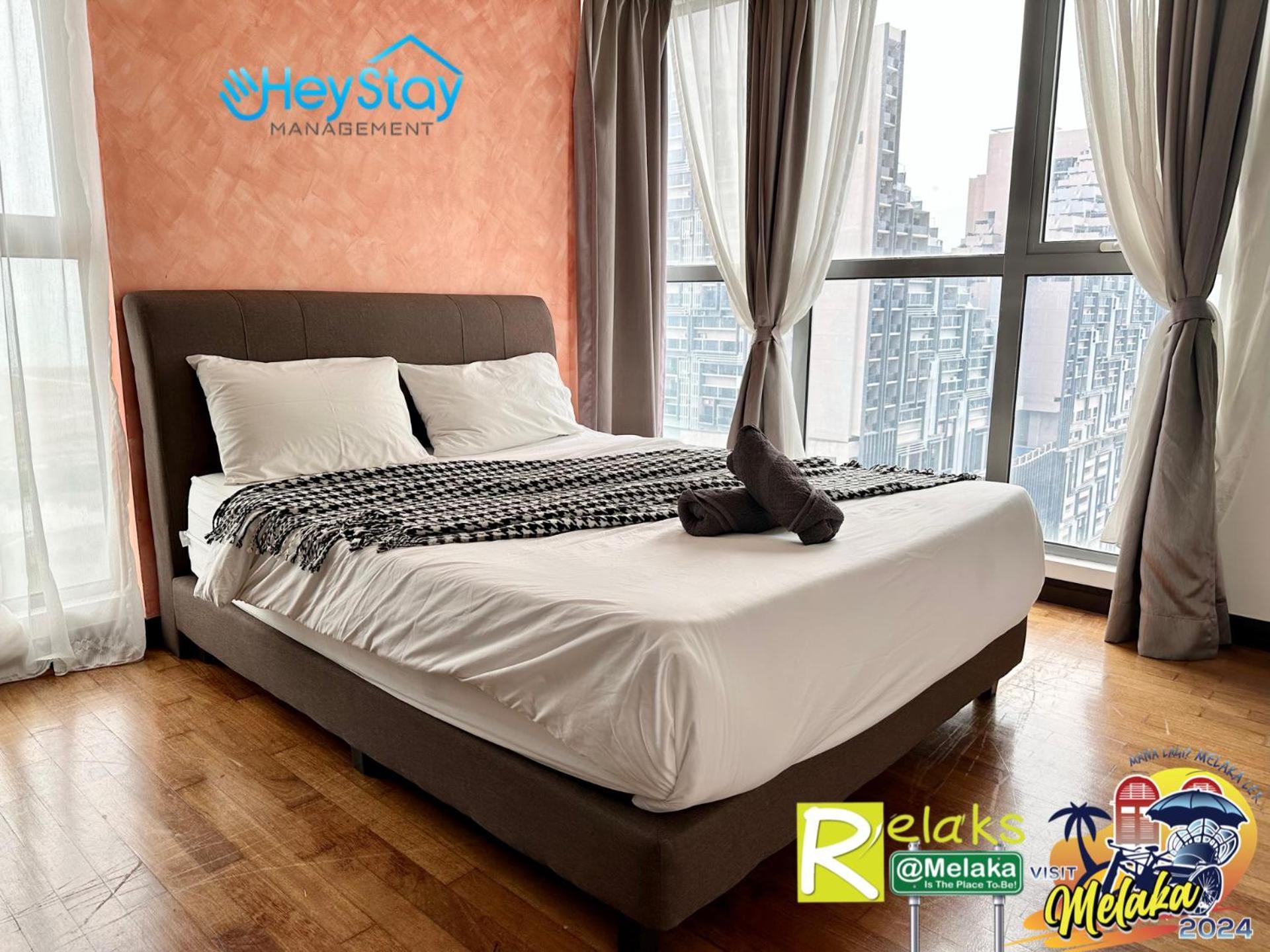 Silver Scape Raya By Heystay Management *