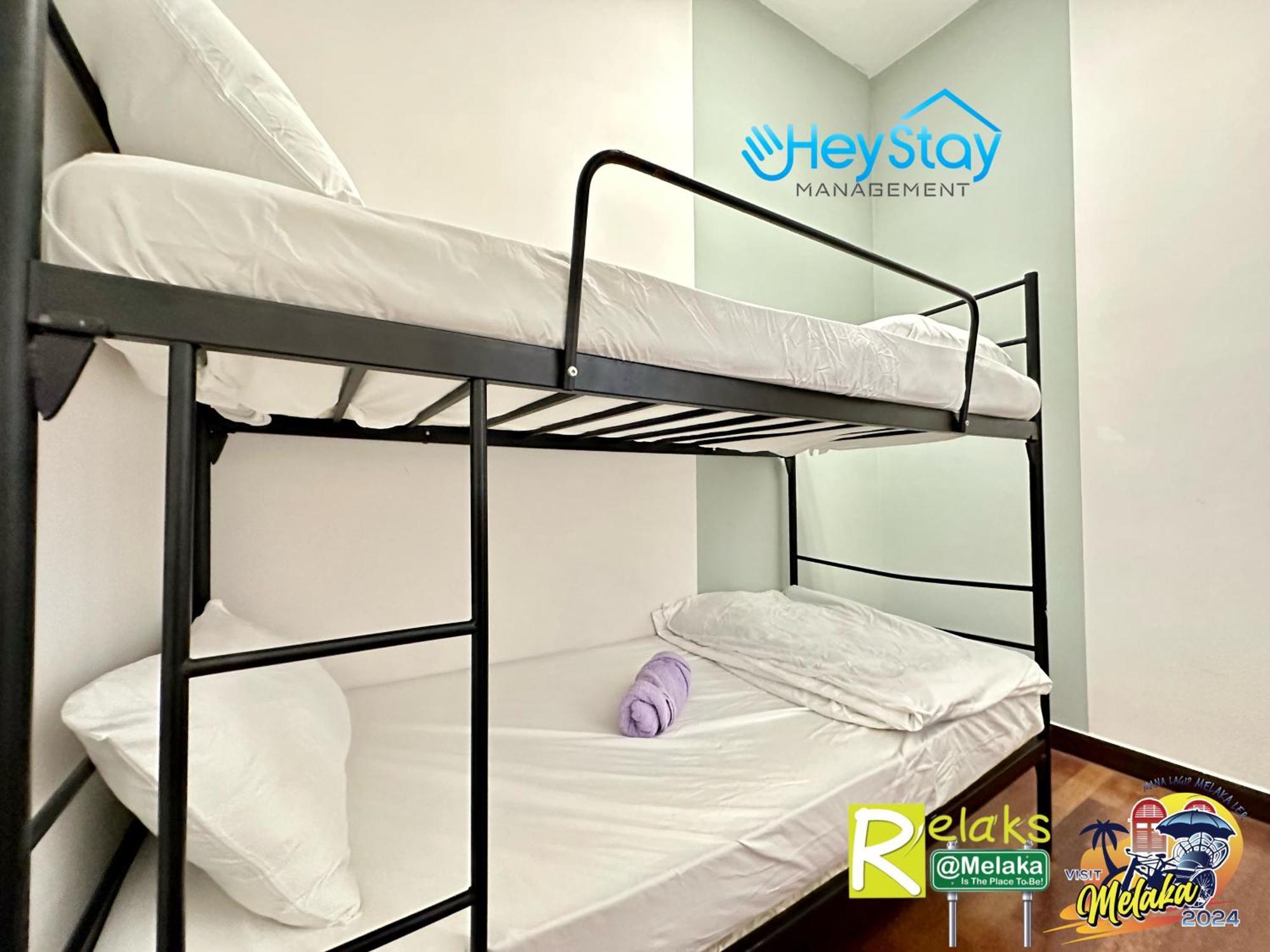 Silver Scape Raya By Heystay Management *
