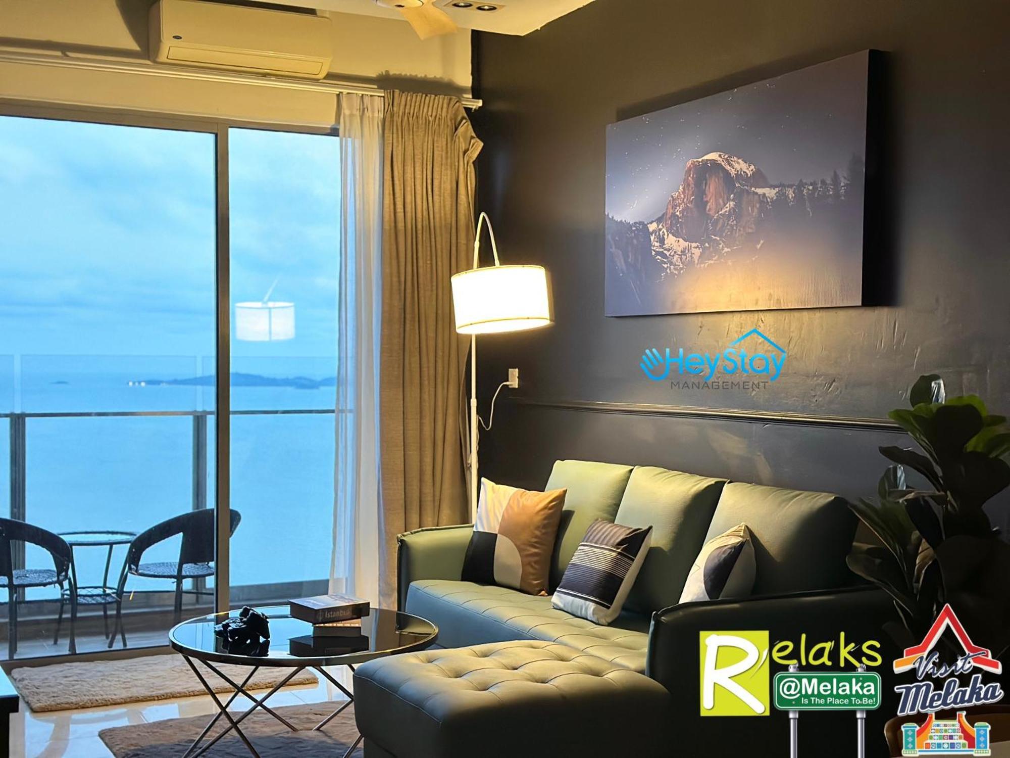 Silver Scape Raya By Heystay Management *